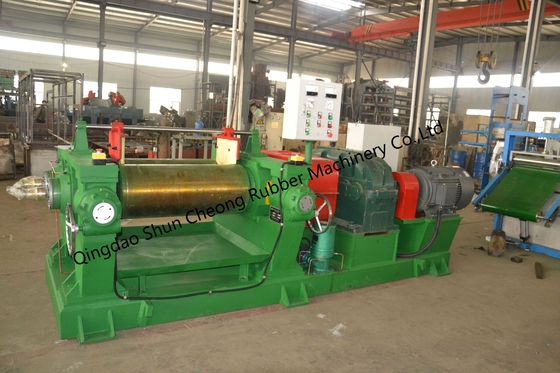 Good price 18 Inch Xk-450 High Accuracy Rubber Compound Mixing Mill With Stock Blender online