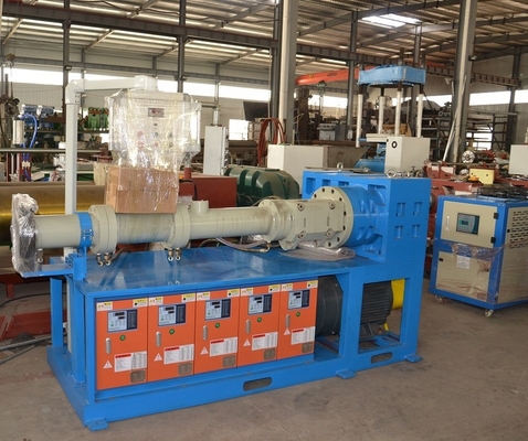 Good price Automatic Operation Mode Plastic Injection Mold Molding Services with Synthetic Rubber Machinery online